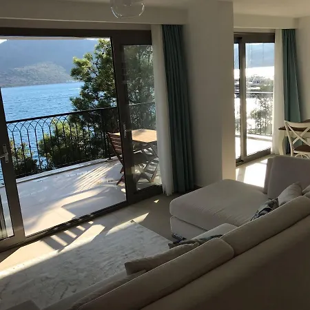 Beach Side Bozburun Marmaris * מוגלה
