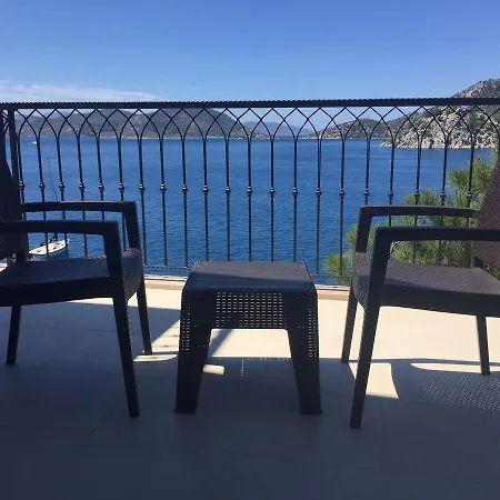 Beach Side Bozburun Marmaris מוגלה
